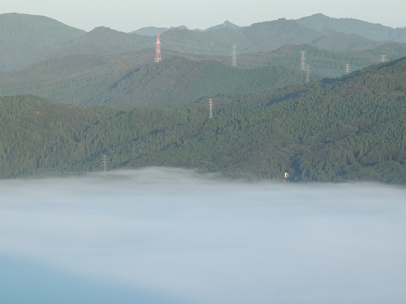「吉和展望台」から望む雲海