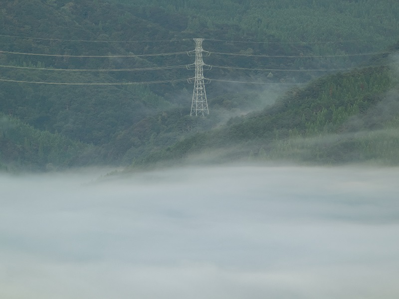 「吉和展望台」から望む雲海
